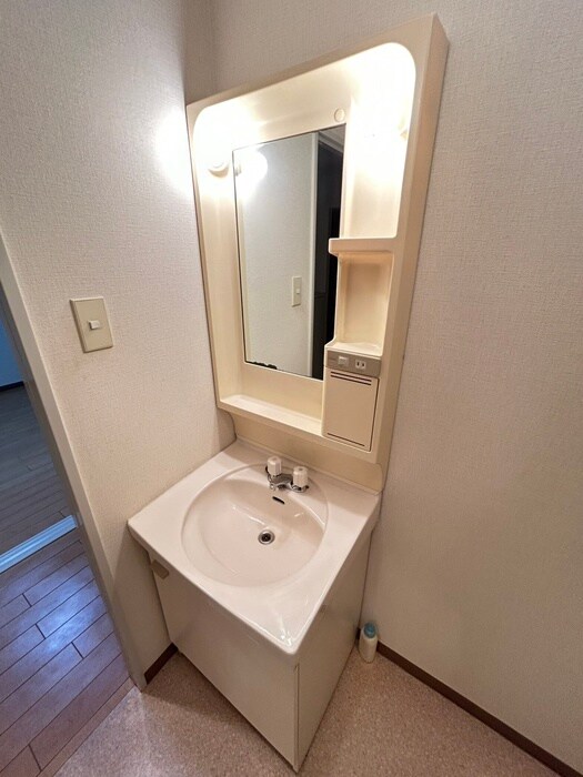 物件内観写真14　(洗面)