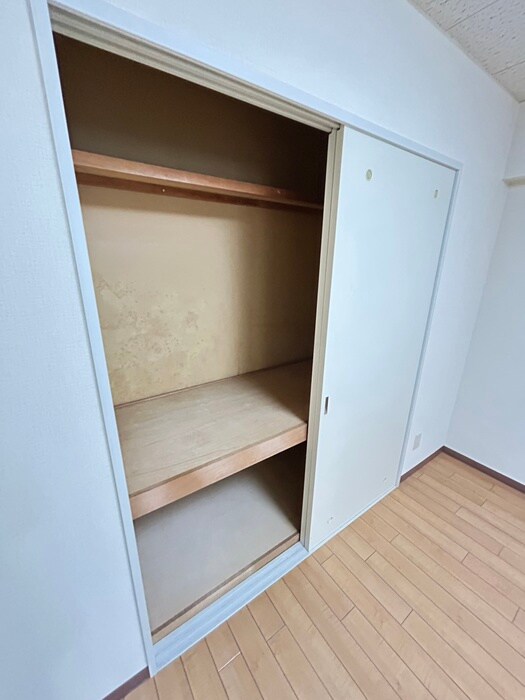 物件内観写真15　(収納)
