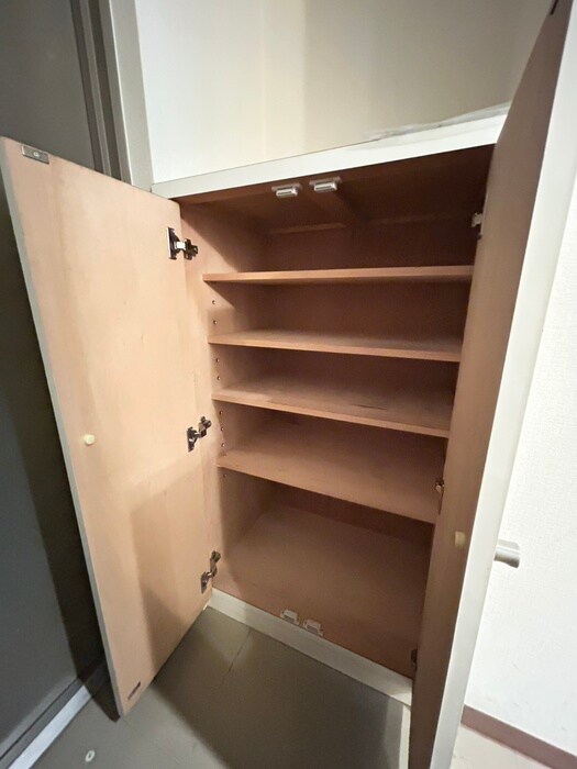 物件内観写真17　(靴箱)