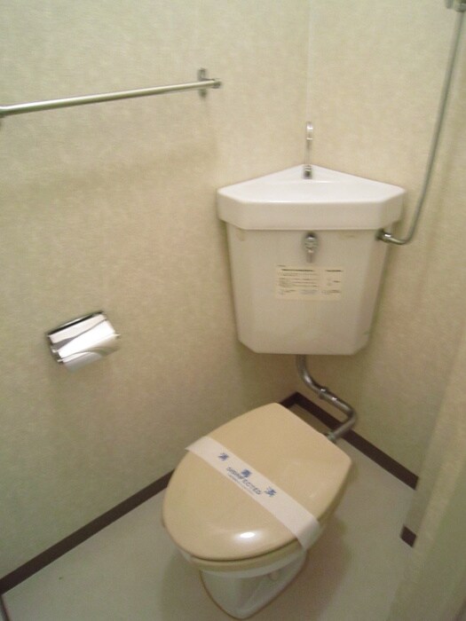 物件内観写真13　(トイレ)