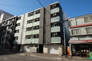 ＩＲＯＭＥＳ中島公園外観写真