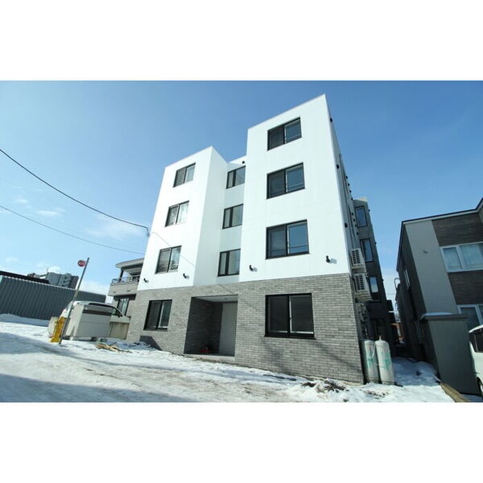 物件外観写真1　(外観写真)