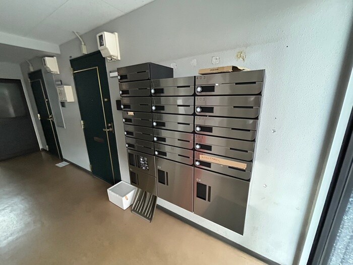 物件外観写真6　(建物設備)