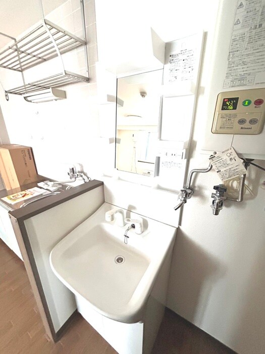 物件内観写真14　(洗面)