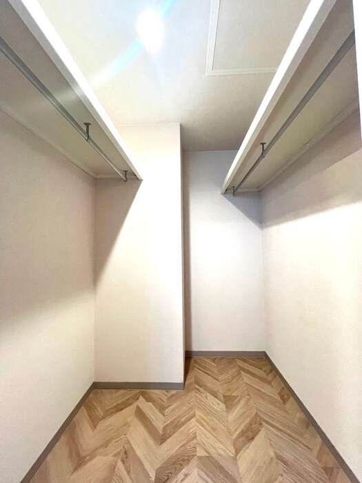 物件内観写真16　(収納)