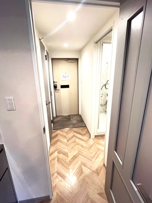 物件内観写真17　(廊下)