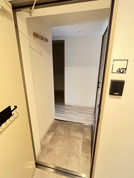 物件内観写真19　(玄関)