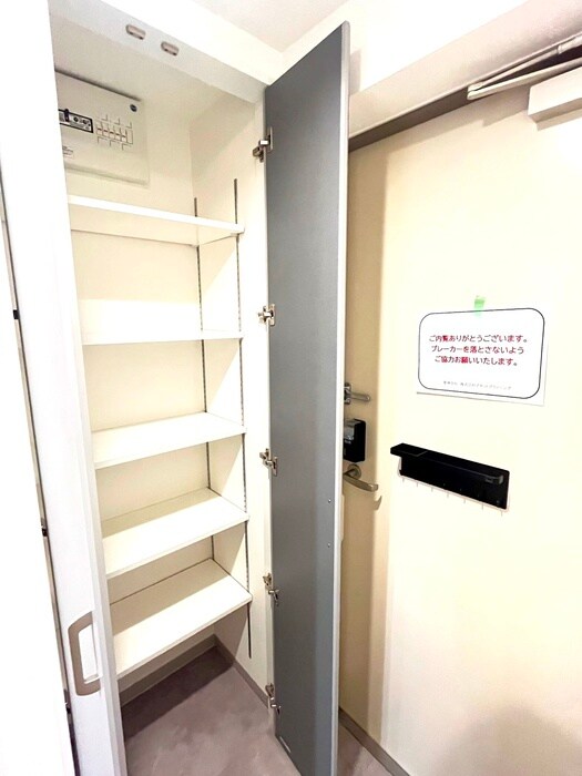 物件内観写真19　(靴箱)