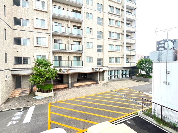 物件内観写真22　(室内からの展望)