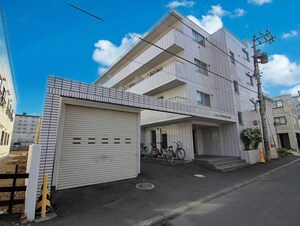 ララ・フランセ宮の森外観写真