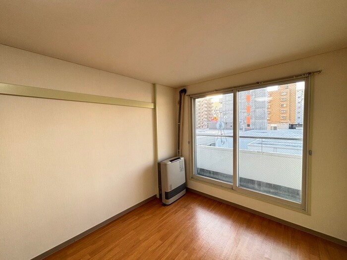 物件内観写真11　(居室)