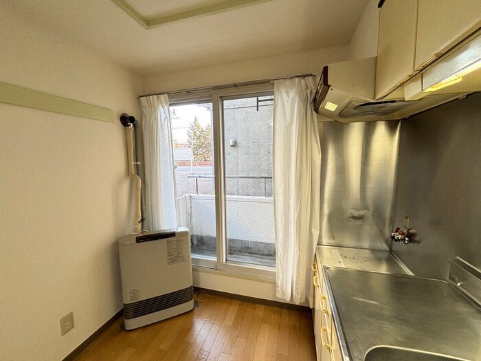 物件内観写真11　(居室)