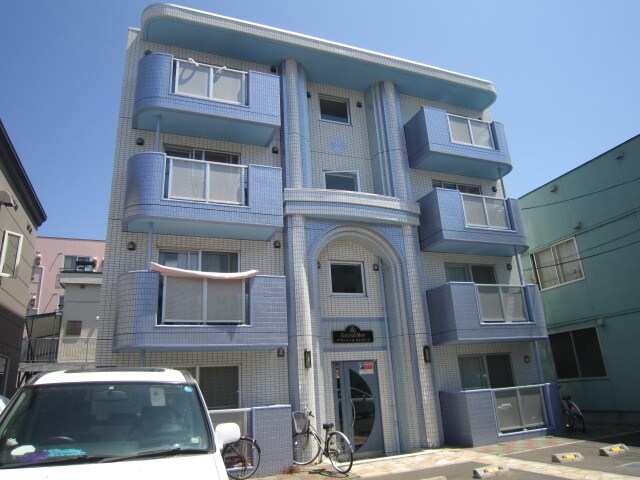 物件外観写真2　(外観写真)