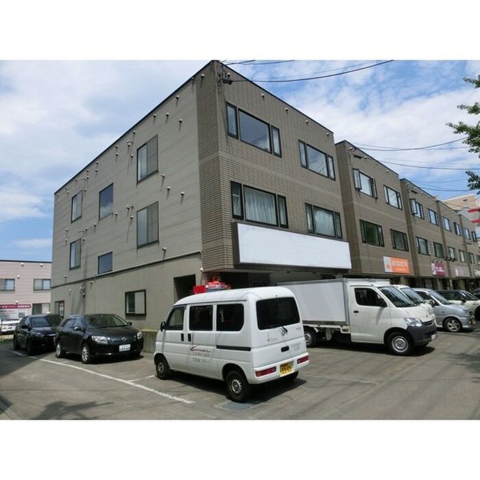 物件外観写真1　(外観写真)