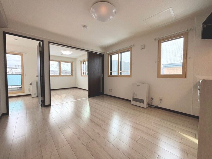 物件内観写真8　(居室)