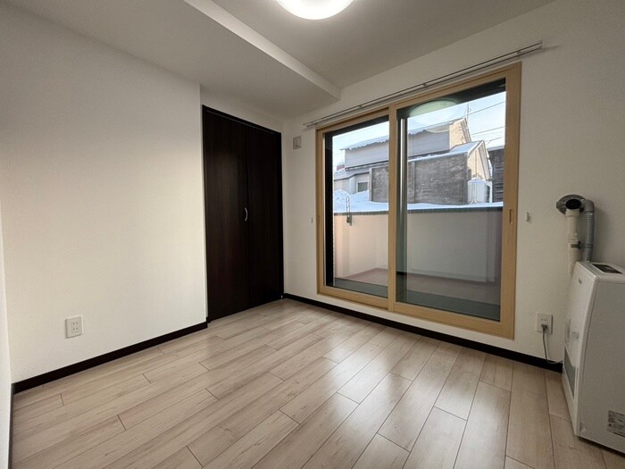 物件内観写真10　(居室)