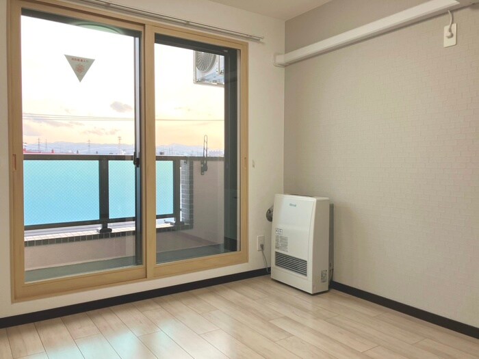 物件内観写真10　(居室)