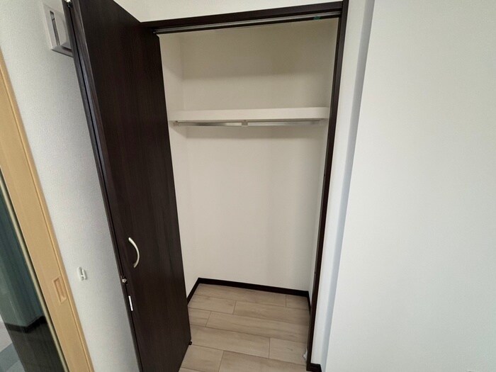 物件内観写真11　(収納)