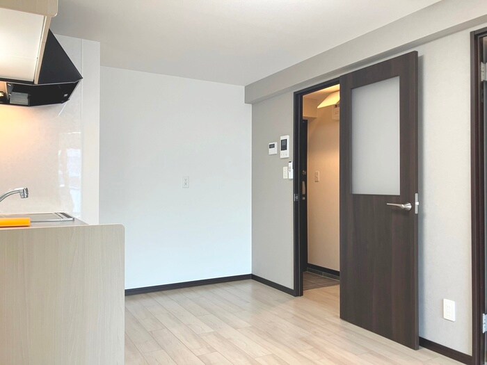 物件内観写真11　(居室)