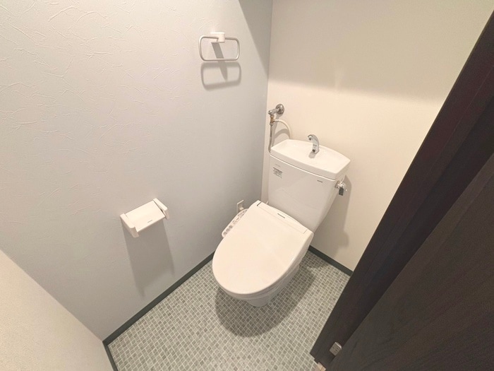 物件内観写真14　(トイレ)