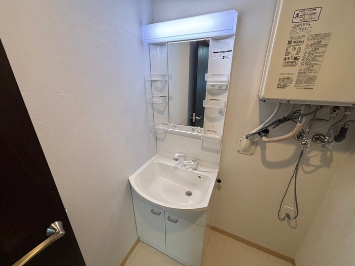 物件内観写真15　(洗面)