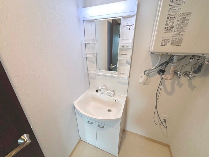 物件内観写真15　(洗面)