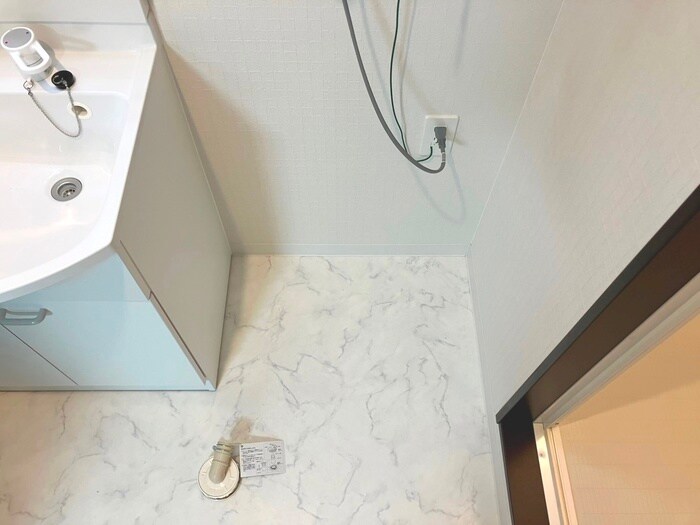 物件内観写真17　(洗濯機置場)