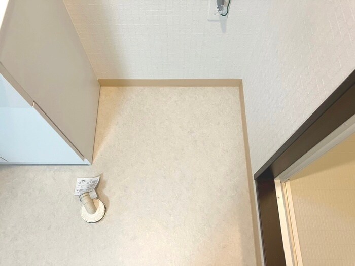 物件内観写真19　(洗濯機置場)