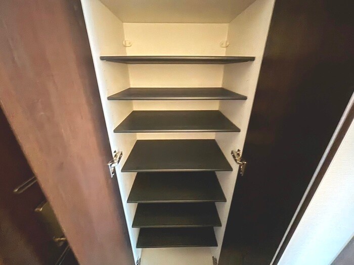 物件内観写真22　(靴箱)