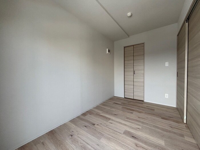 物件内観写真11　(居室)