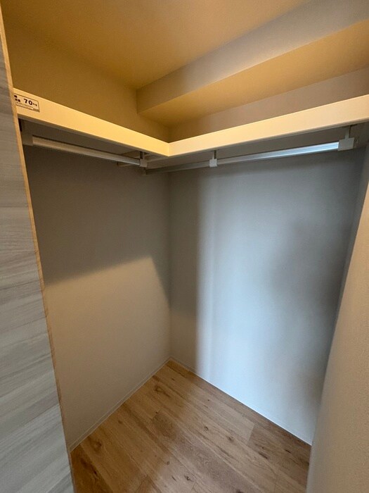 物件内観写真13　(収納)