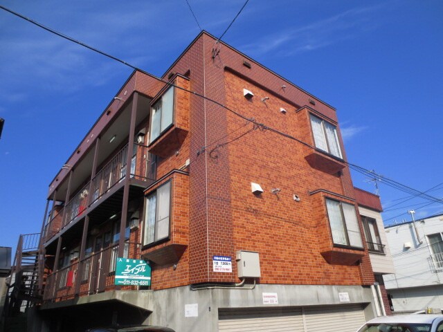 物件外観写真3　(外観写真)