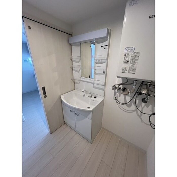 物件内観写真10　(洗面)