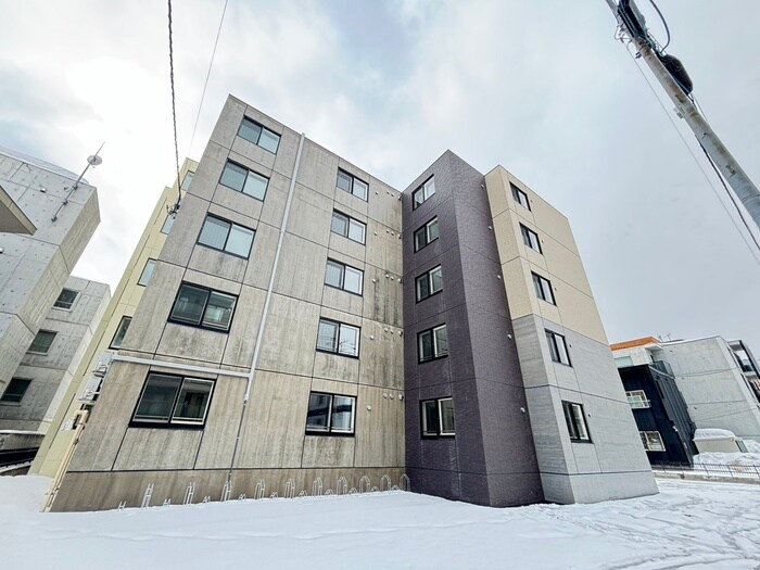 物件外観写真2　(外観写真)