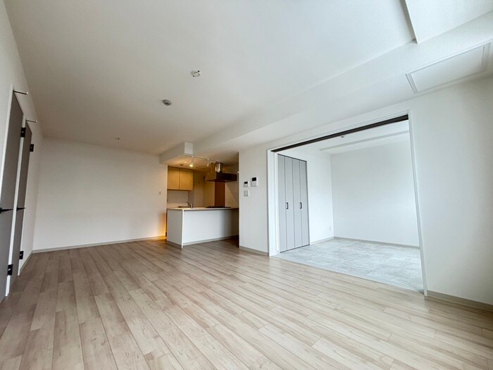 物件内観写真9　(居室)