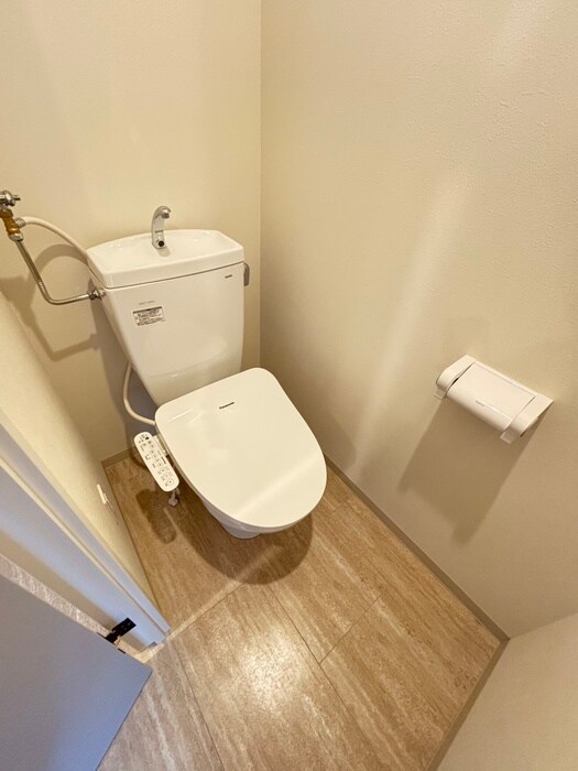 物件内観写真13　(トイレ)