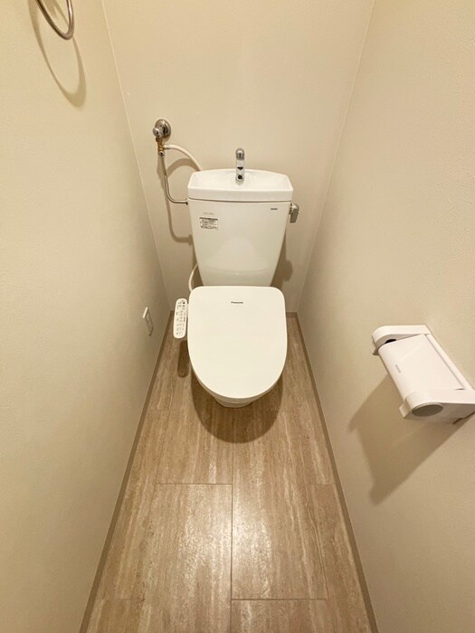 物件内観写真13　(トイレ)