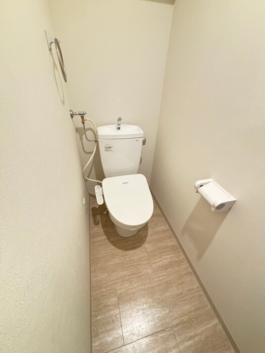 物件内観写真13　(トイレ)