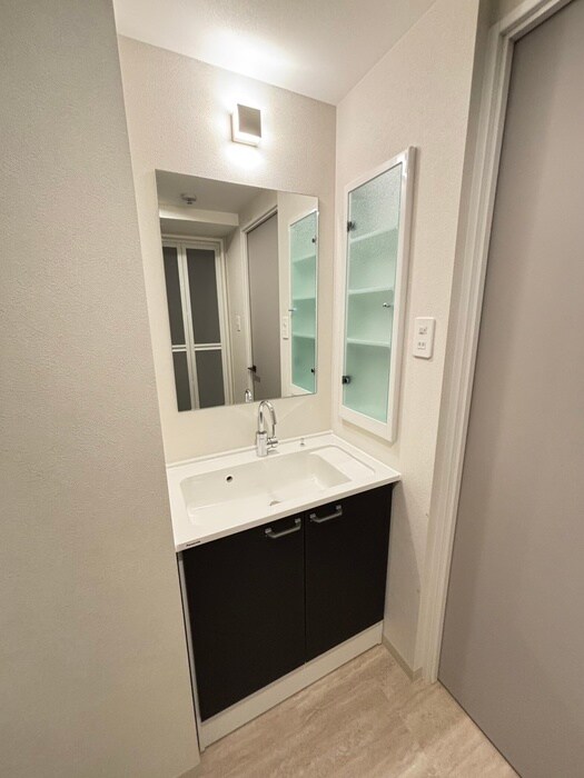 物件内観写真14　(洗面)