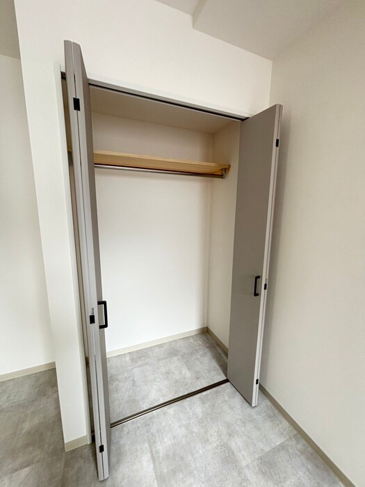 物件内観写真15　(収納)