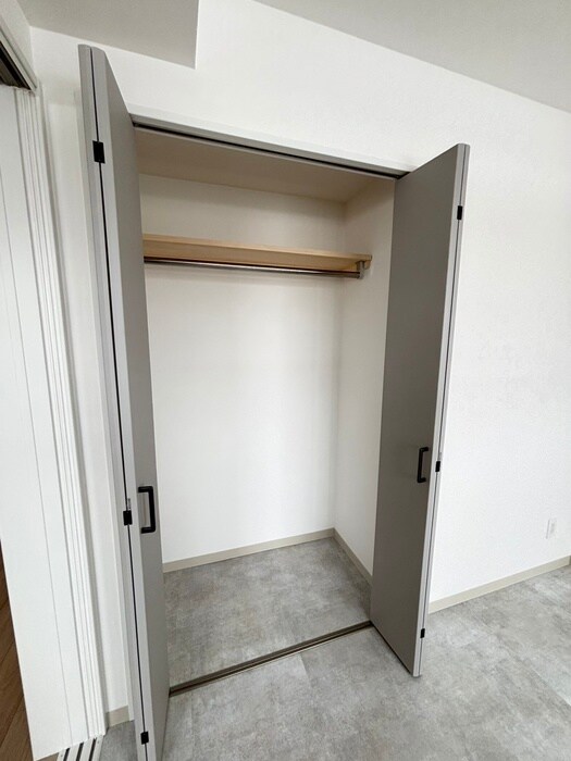 物件内観写真15　(収納)