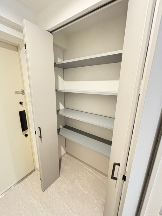 物件内観写真17　(靴箱)