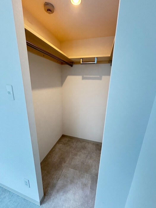 物件内観写真22　(収納)