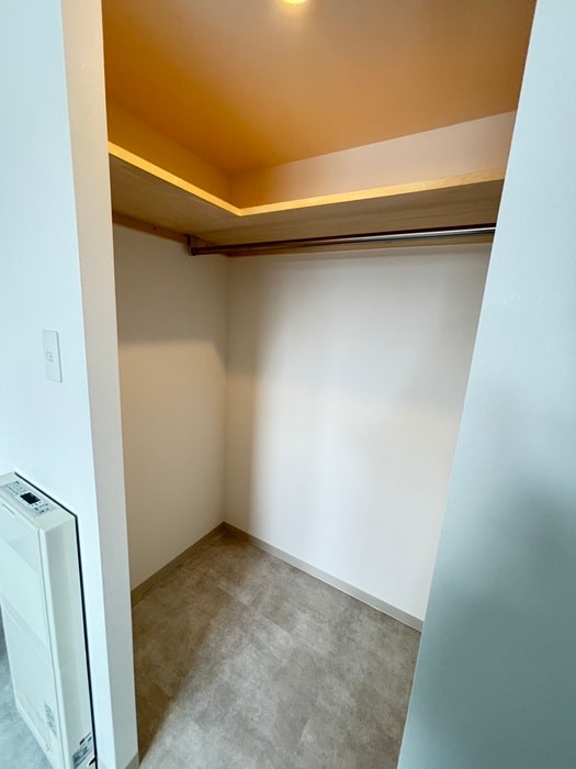 物件内観写真22　(収納)
