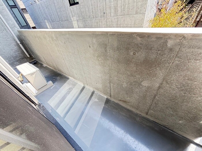 物件内観写真18　(ベランダ・バルコニー)