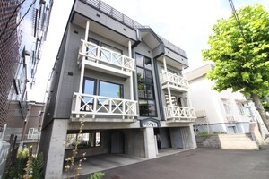 アスタ－倚久外観写真