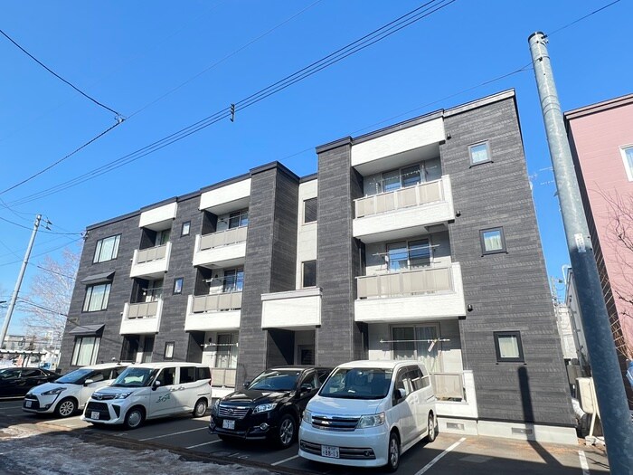 物件外観写真2　(外観写真)