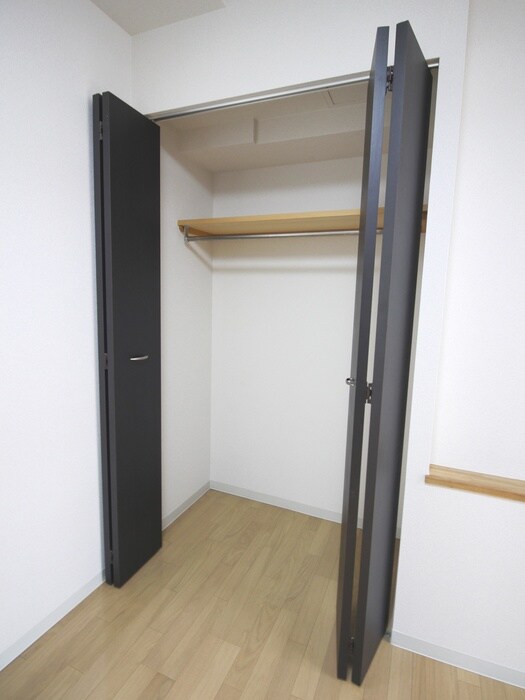 物件内観写真11　(収納)