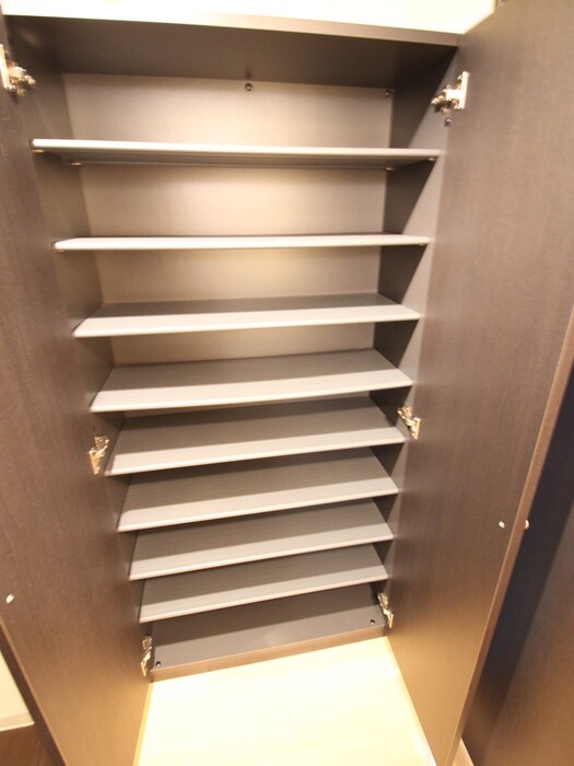 物件内観写真21　(靴箱)