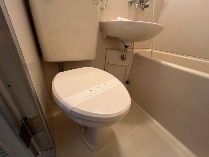 物件内観写真14　(トイレ)